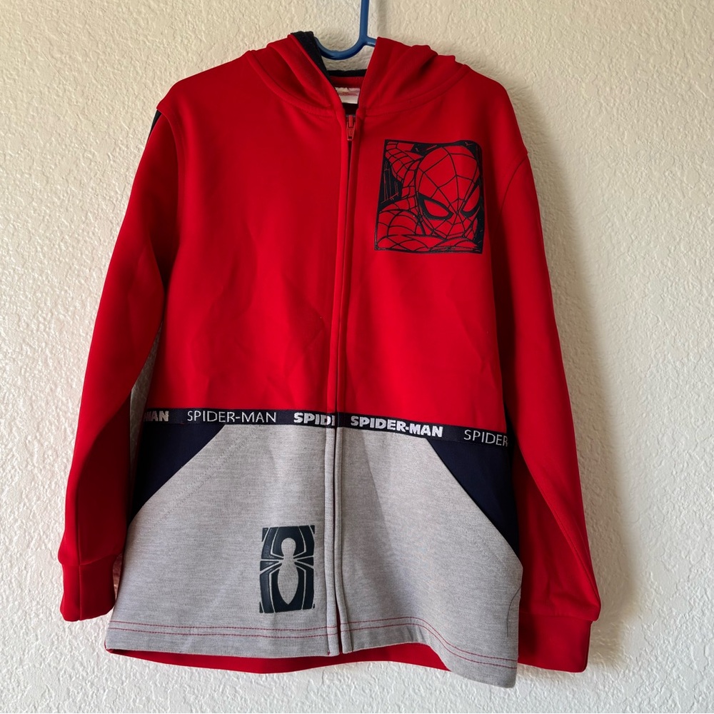 Marvel Red Spiderman Tag size 7 for Kids